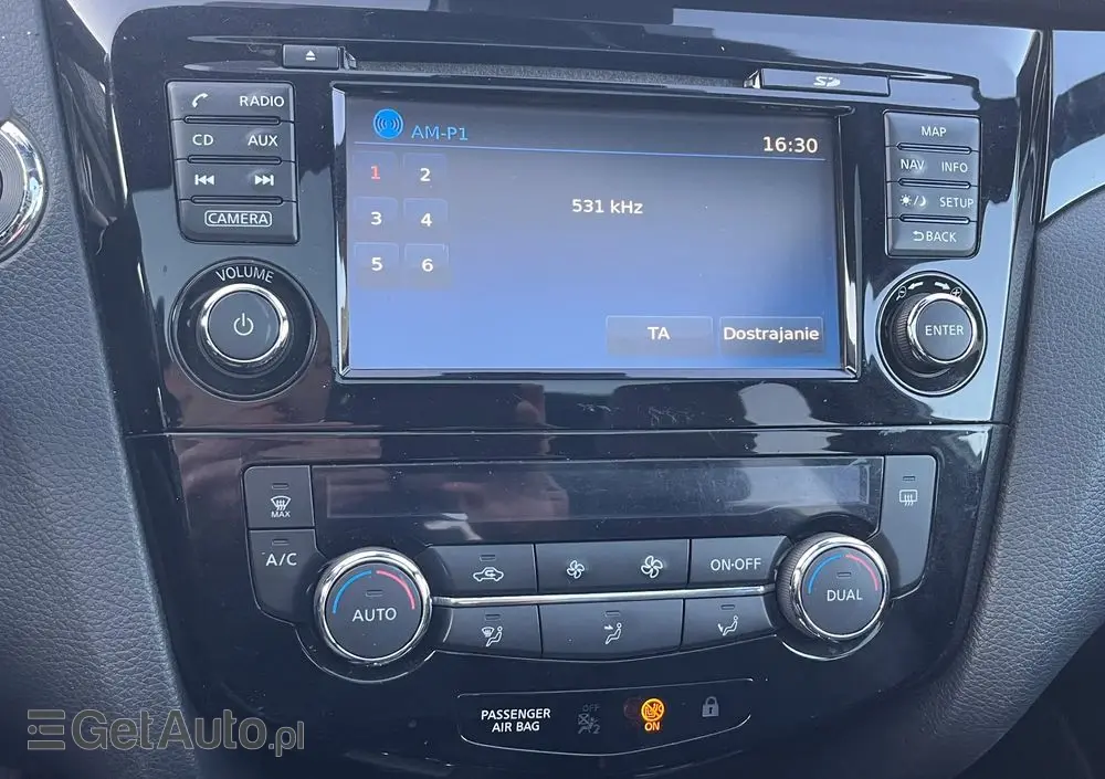 NISSAN Qashqai 1.6 dCi Xtronic TEKNA+