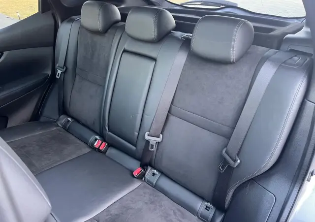 NISSAN Qashqai 1.6 dCi Xtronic TEKNA+