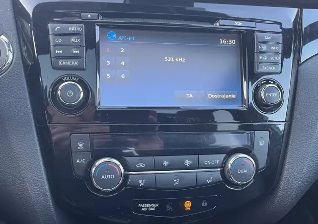 NISSAN Qashqai 1.6 dCi Xtronic TEKNA+