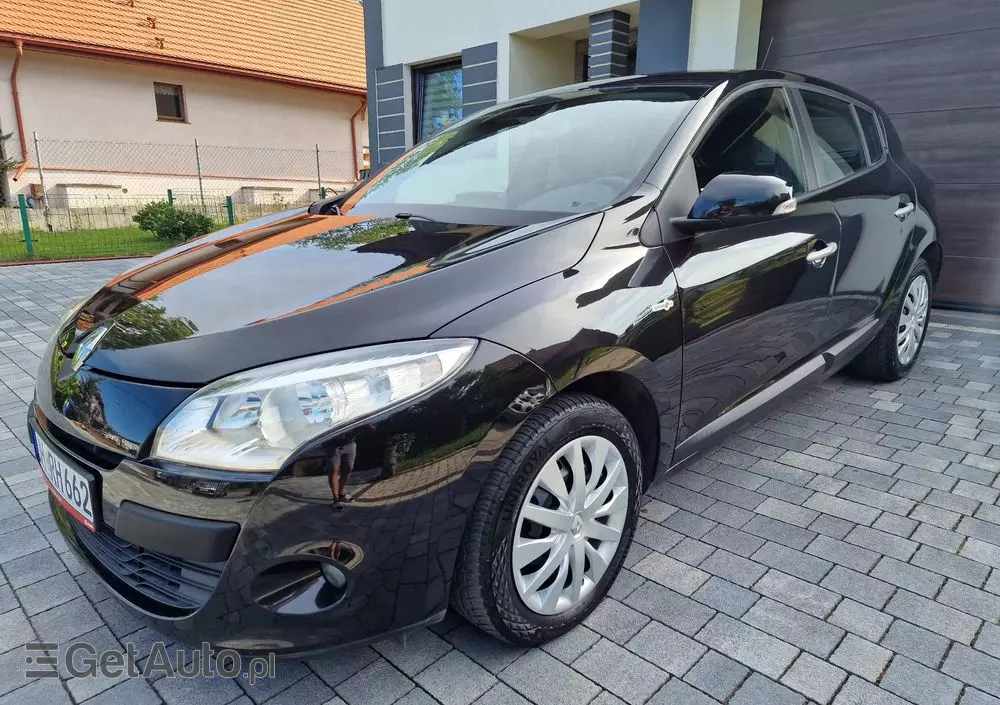 RENAULT Megane 1.6 16V 100 TomTom Edition