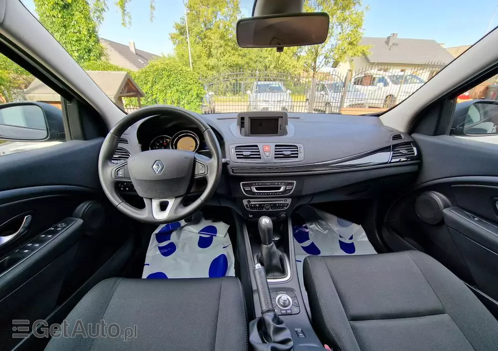 RENAULT Megane 1.6 16V 100 TomTom Edition