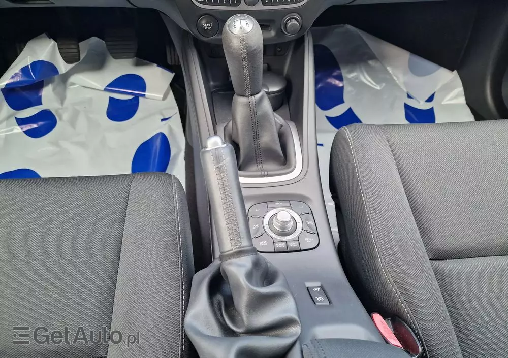 RENAULT Megane 1.6 16V 100 TomTom Edition