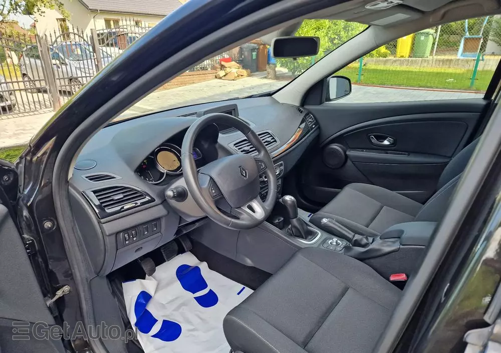 RENAULT Megane 1.6 16V 100 TomTom Edition