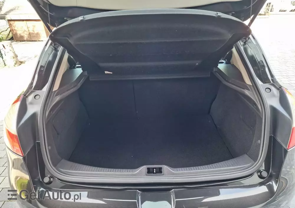 RENAULT Megane 1.6 16V 100 TomTom Edition