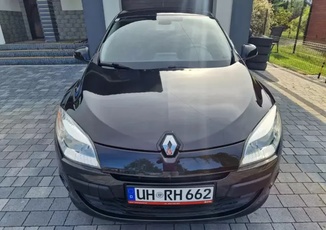 RENAULT Megane 1.6 16V 100 TomTom Edition