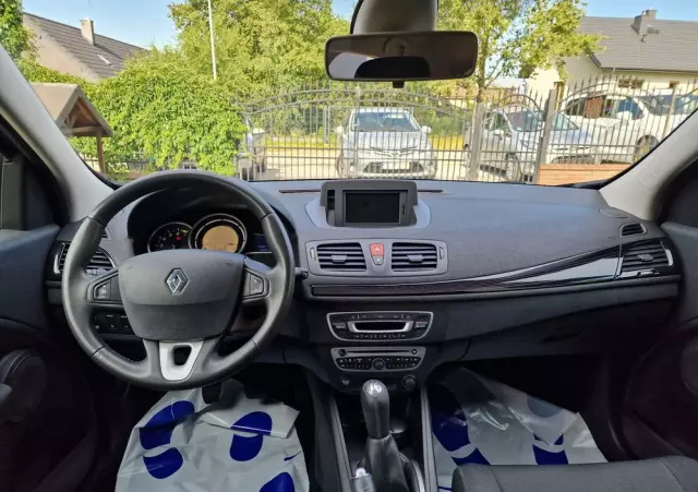 RENAULT Megane 1.6 16V 100 TomTom Edition