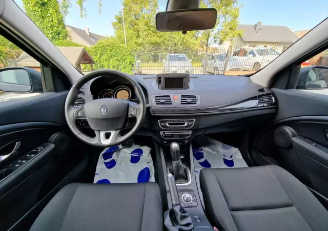 RENAULT Megane 1.6 16V 100 TomTom Edition