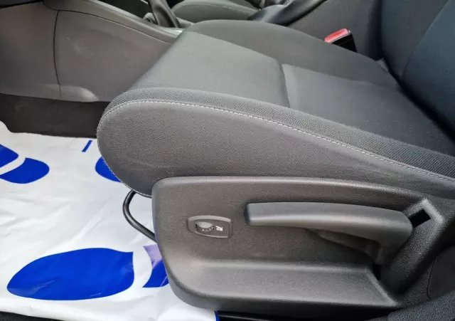 RENAULT Megane 1.6 16V 100 TomTom Edition