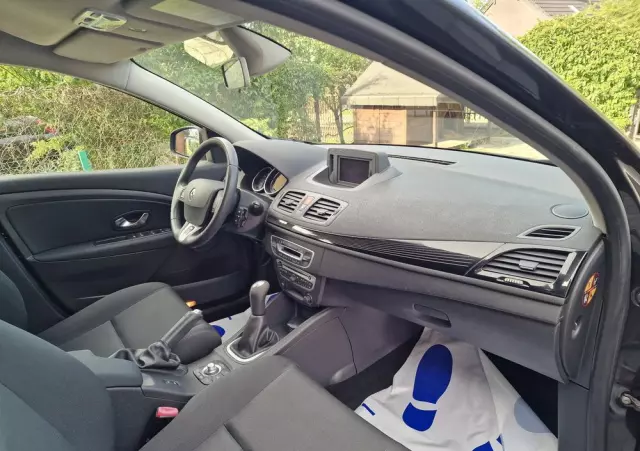 RENAULT Megane 1.6 16V 100 TomTom Edition