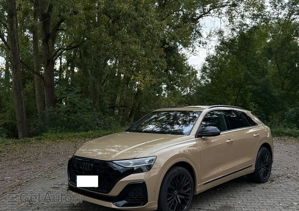 AUDI SQ8 