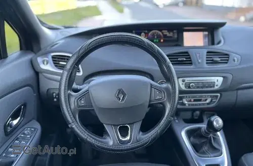 RENAULT Grand Scenic 