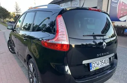 RENAULT Grand Scenic 