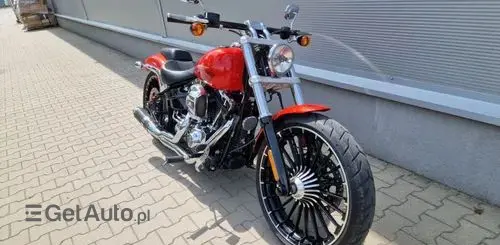 HARLEY-DAVIDSON FXSB Breakout 