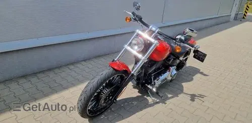 HARLEY-DAVIDSON FXSB Breakout 