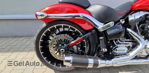HARLEY-DAVIDSON FXSB Breakout 