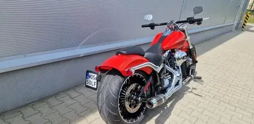 HARLEY-DAVIDSON FXSB Breakout 