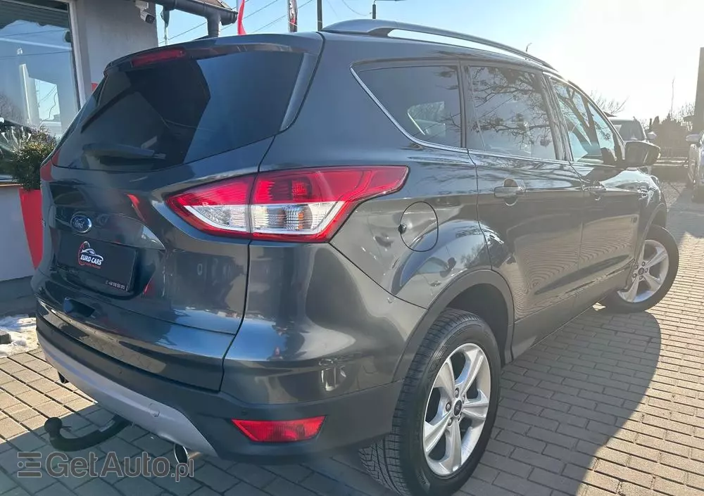 FORD Kuga 2.0 TDCi 2x4 Trend