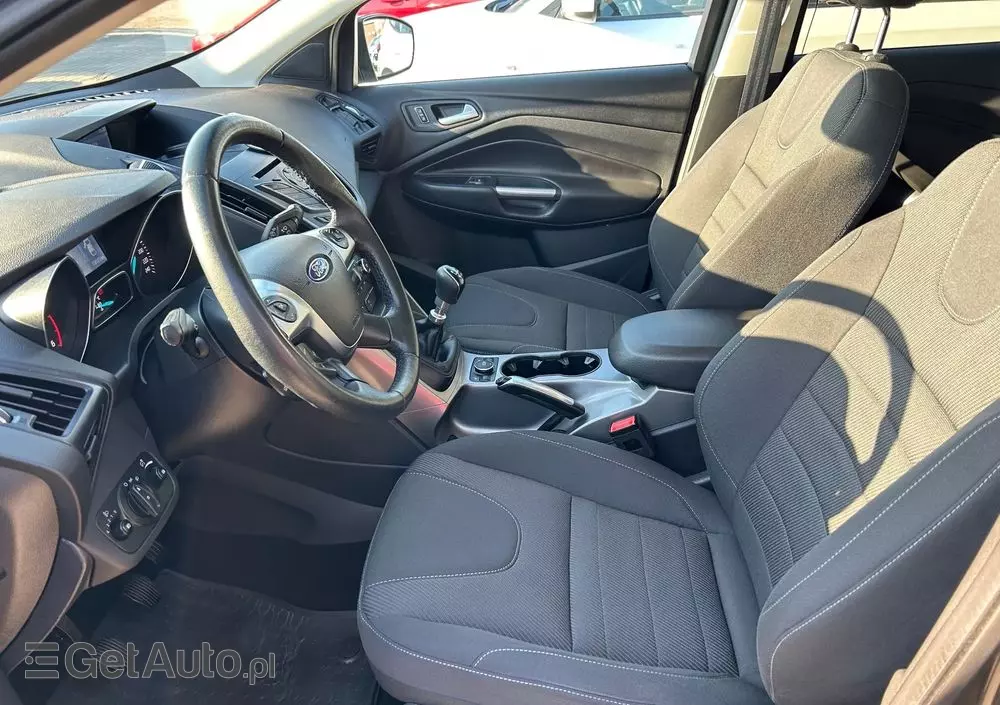 FORD Kuga 2.0 TDCi 2x4 Trend