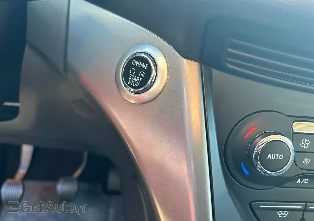 FORD Kuga 2.0 TDCi 2x4 Trend