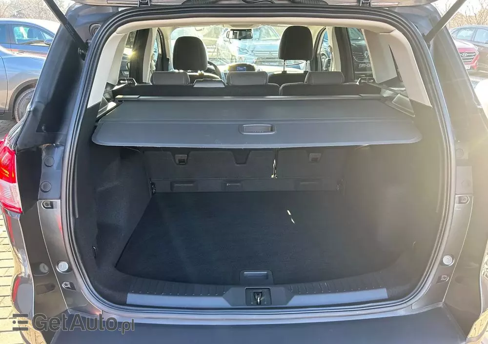 FORD Kuga 2.0 TDCi 2x4 Trend