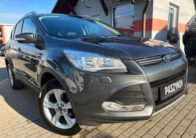 FORD Kuga 2.0 TDCi 2x4 Trend