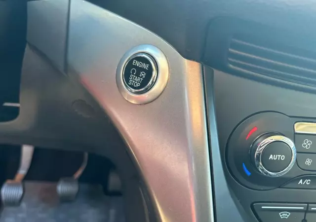 FORD Kuga 2.0 TDCi 2x4 Trend