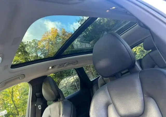 VOLVO XC 60 T6 AWD Momentum