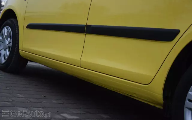 SKODA Fabia 1.2 12V Active