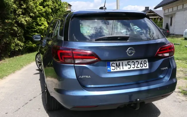 OPEL Astra 1.4 Turbo Innovation