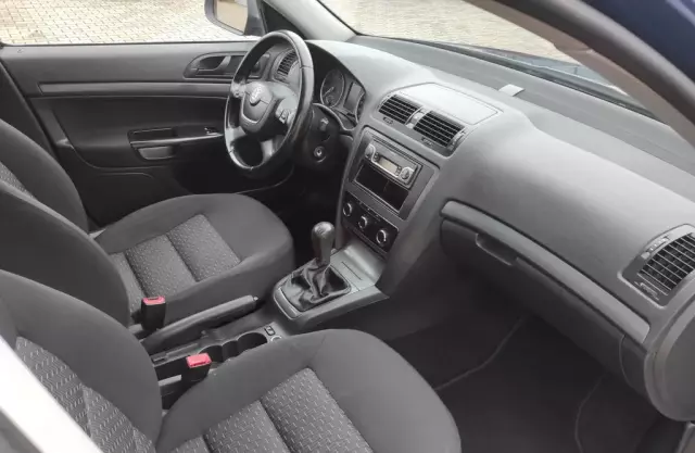 SKODA Octavia 
