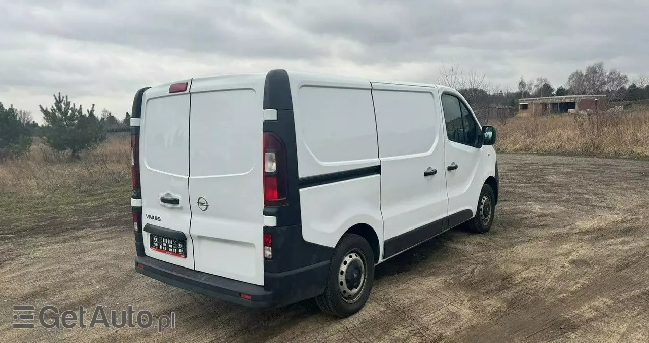 OPEL Vivaro 