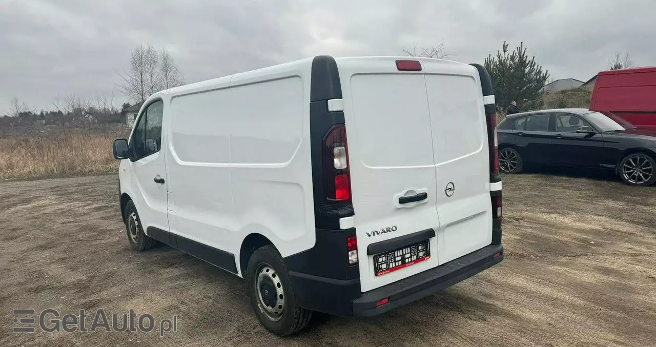 OPEL Vivaro 