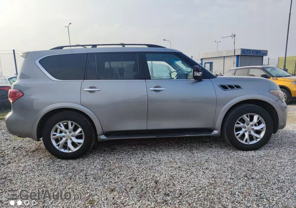 INFINITI QX80 