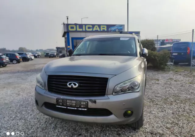 INFINITI QX80 