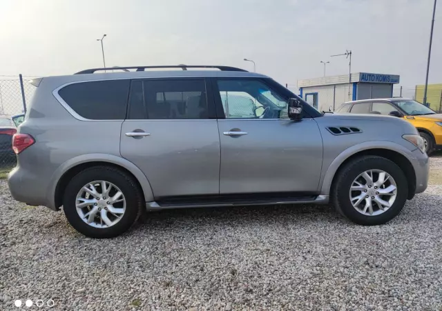 INFINITI QX80 