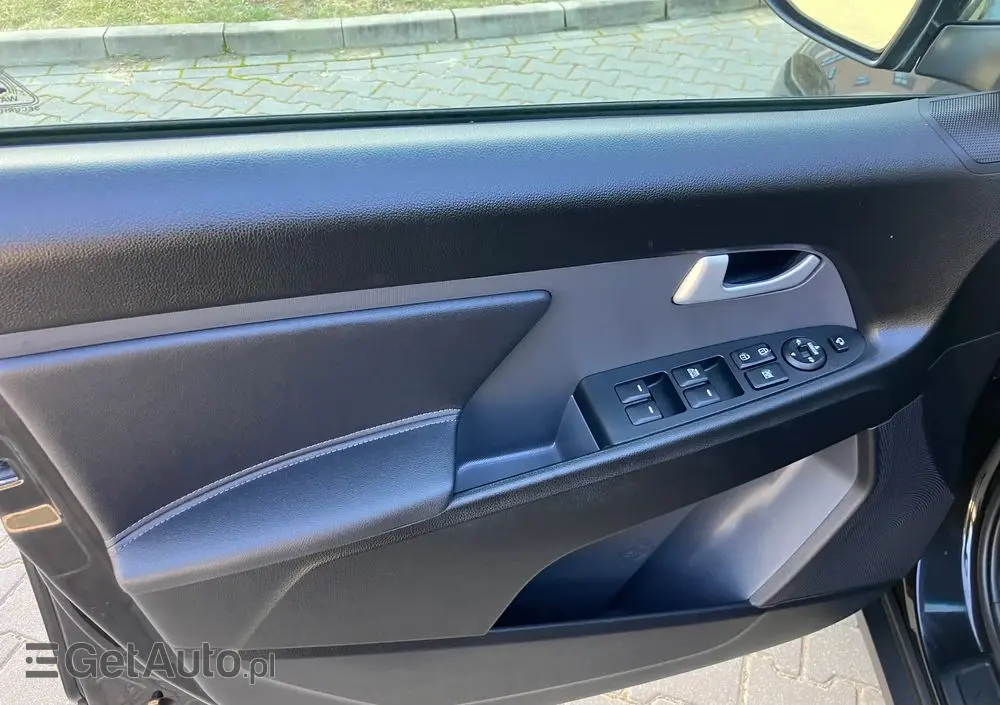 KIA Sportage 2.0 CRDI 184 4WD Fifa World Cup Edition