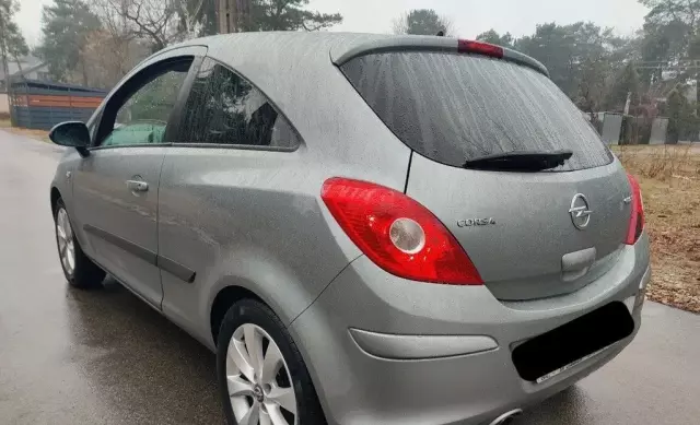 OPEL Corsa 