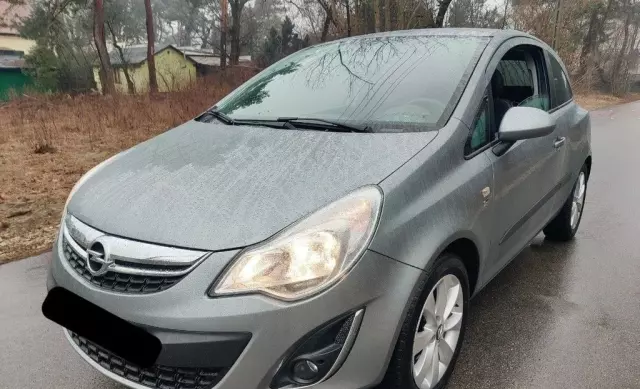 OPEL Corsa 