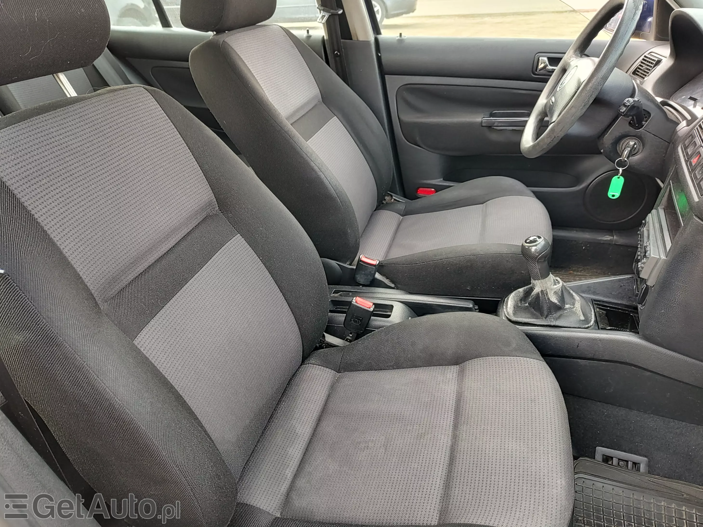 VOLKSWAGEN Golf Comfortline