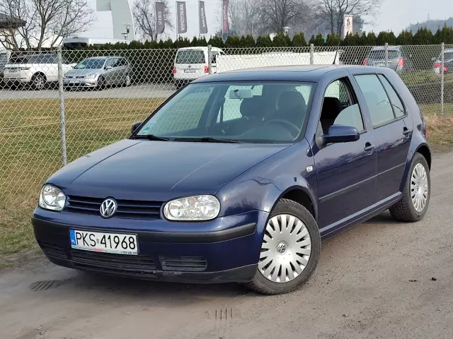 VOLKSWAGEN Golf Comfortline