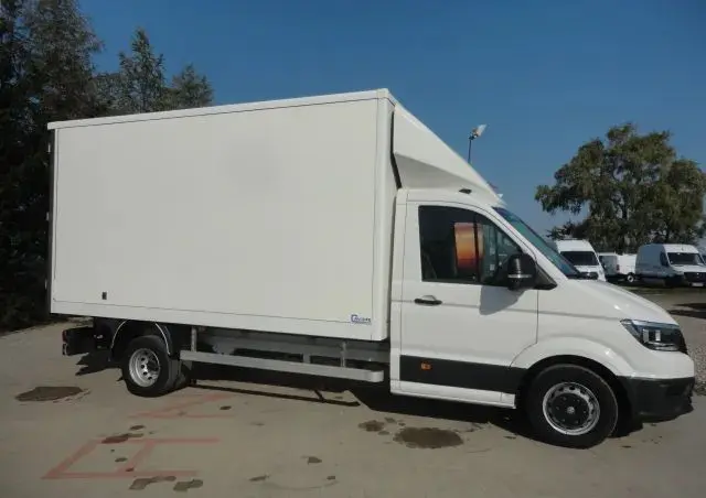 VOLKSWAGEN Crafter 