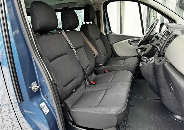 RENAULT Trafic L2H1 2,9t Business