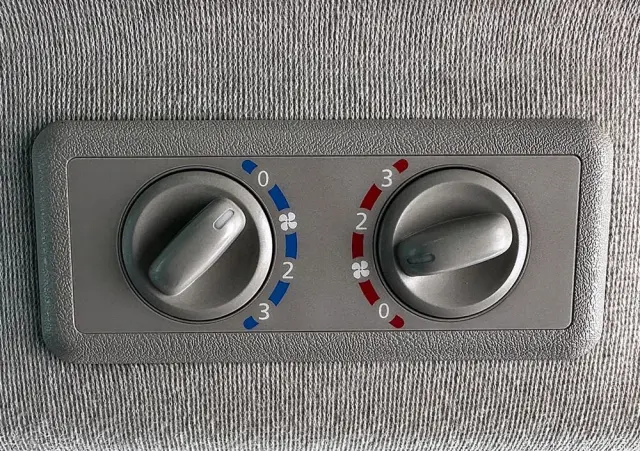 RENAULT Trafic L2H1 2,9t Business