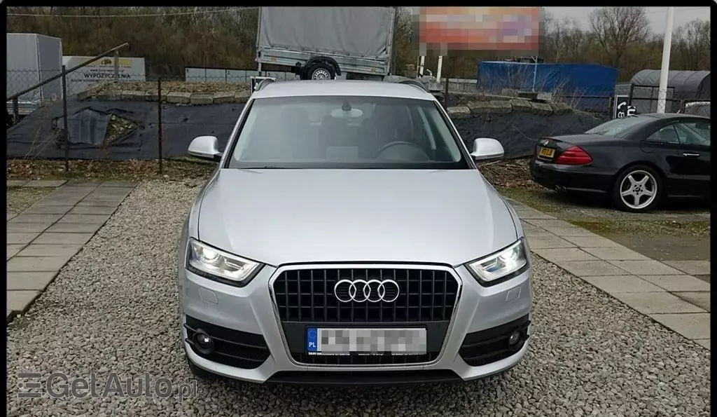 AUDI Q3 