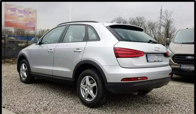 AUDI Q3 
