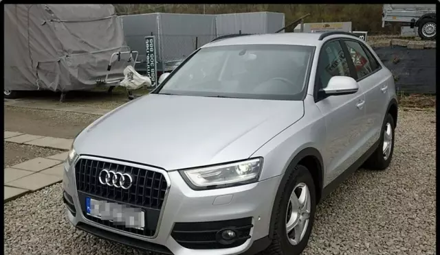 AUDI Q3 