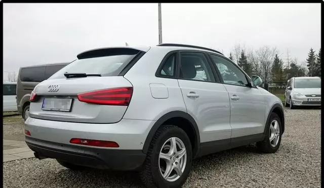 AUDI Q3 