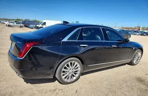 CADILLAC CT6 