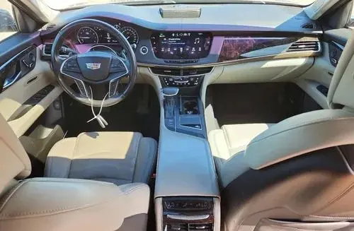 CADILLAC CT6 