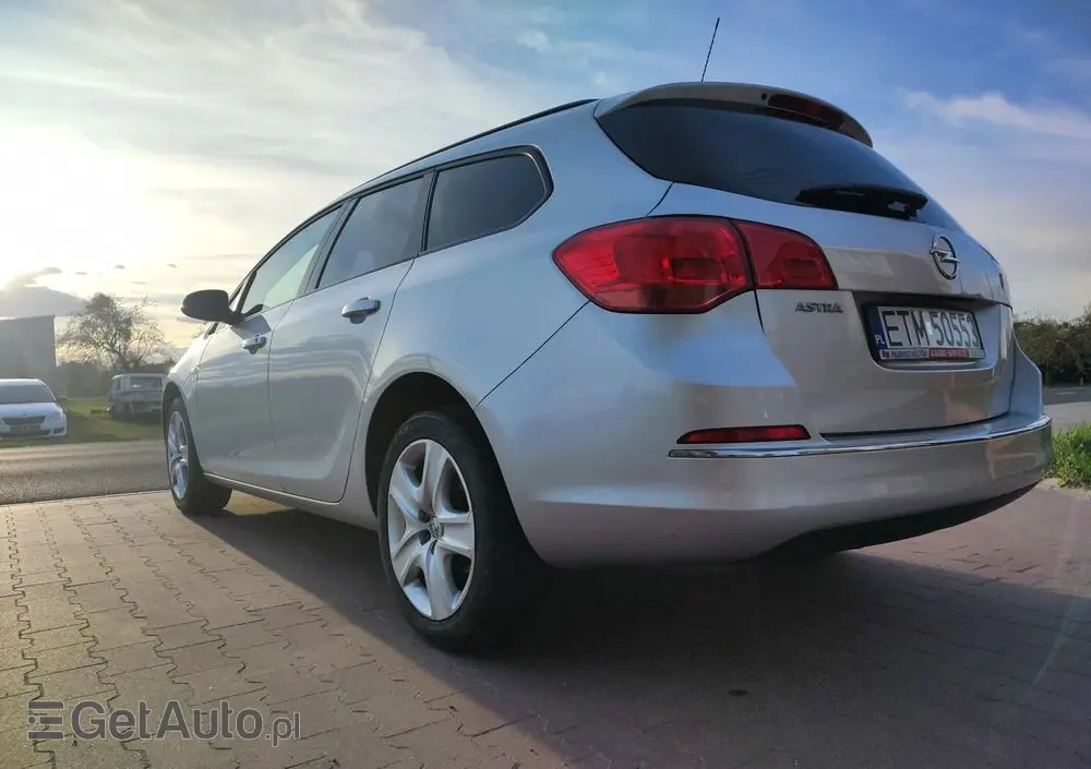 OPEL Astra 1.6 Selection